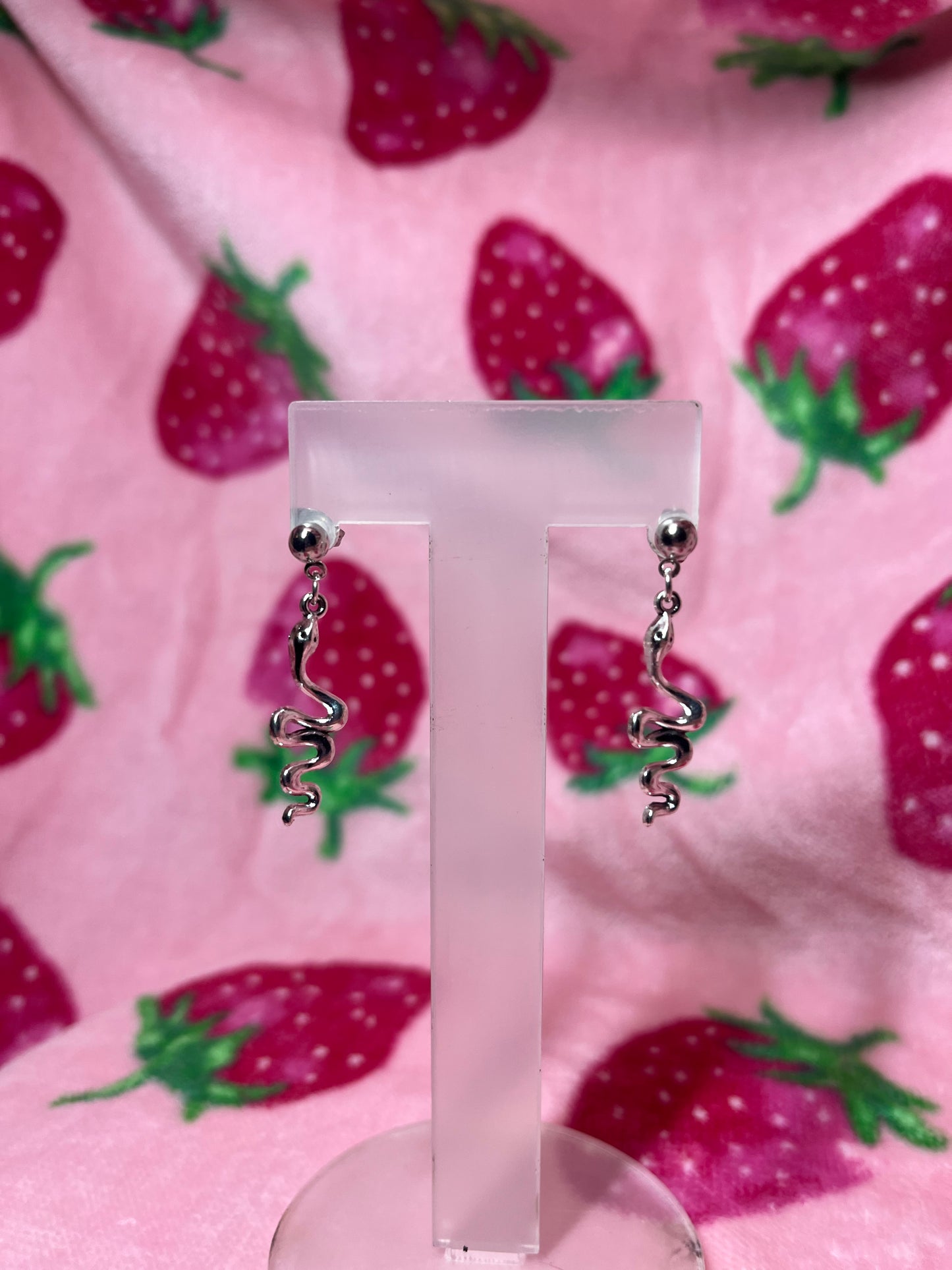 danger noodle charmed studs