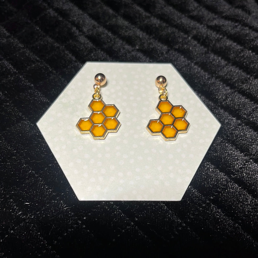 honeycomb charmed studs