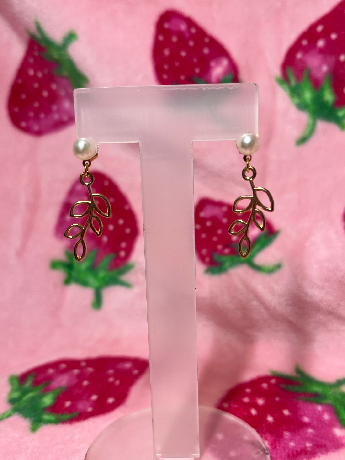 leafy charmed studs