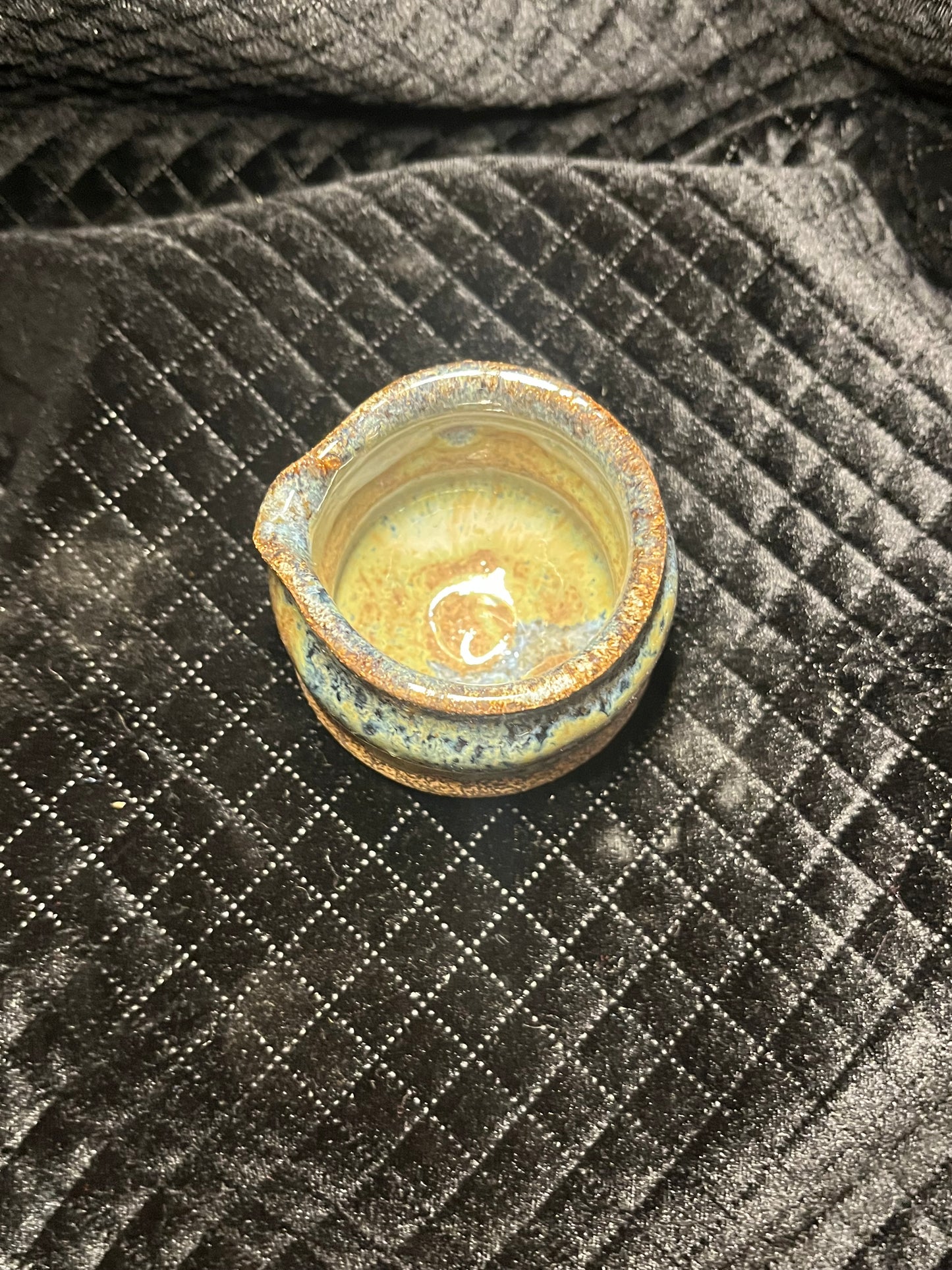 wavy cream pourer