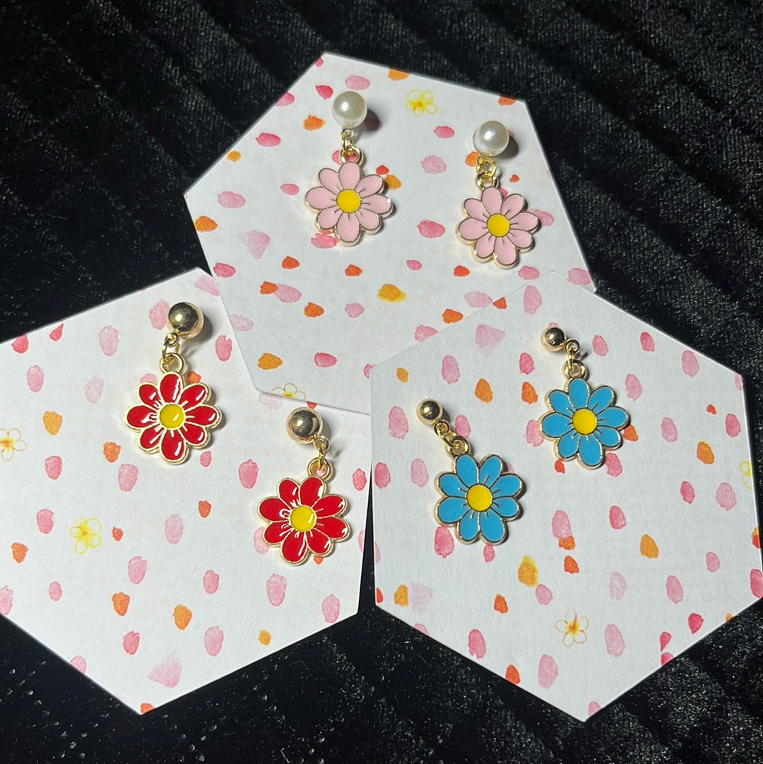 daisy charmed studs