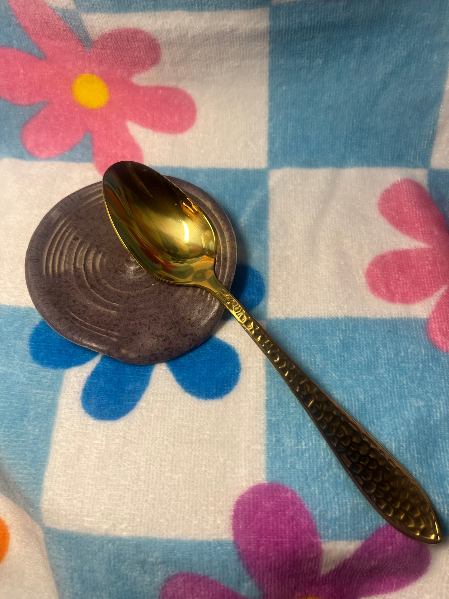 small spoon rest