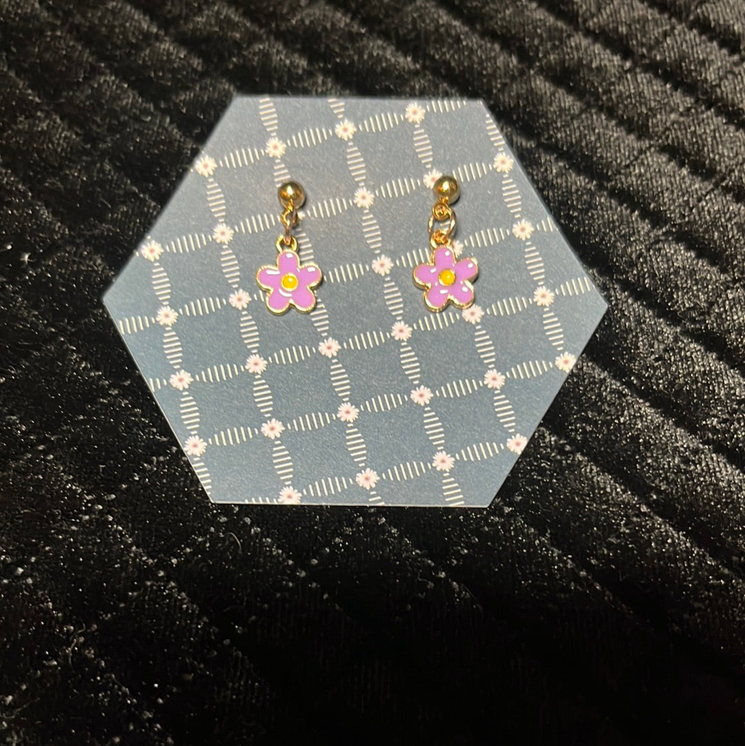 mini daisy charmed studs