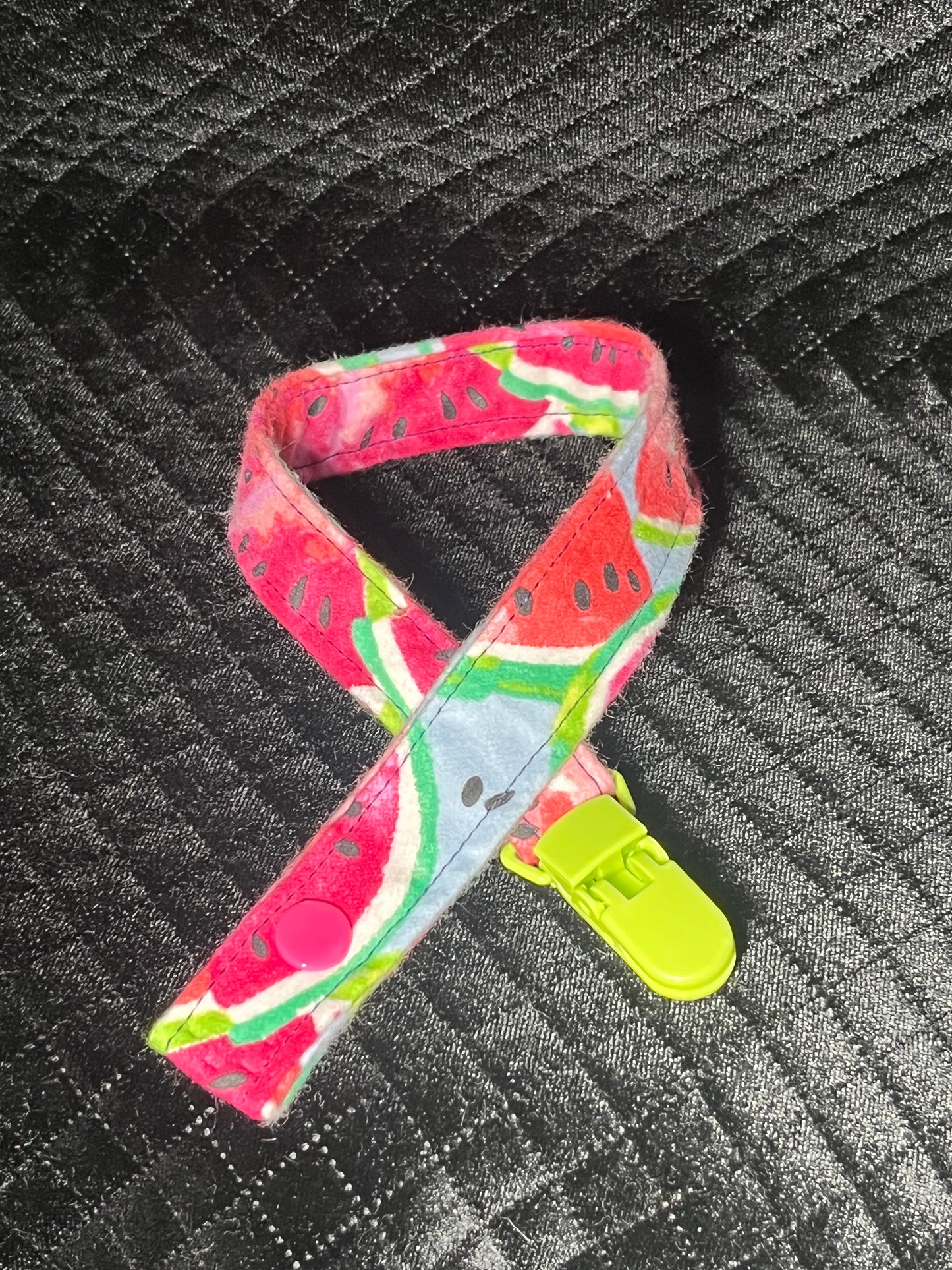snap-in binky clips - short