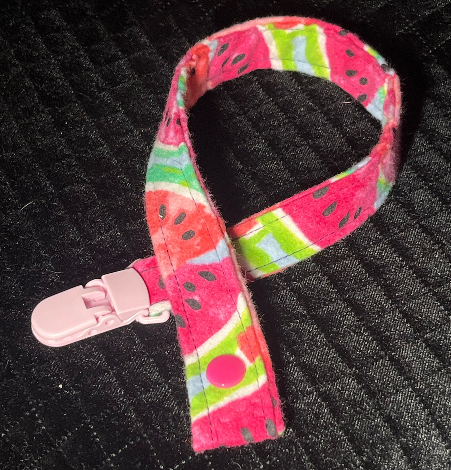 snap-in binky clips - short